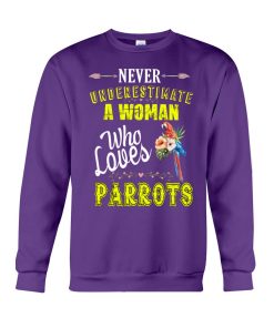 Never underestimate a woman who loves parrots purple 3