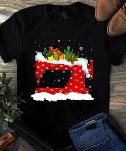 Christmas Quilter Sewing Quilting Gift Tshirt