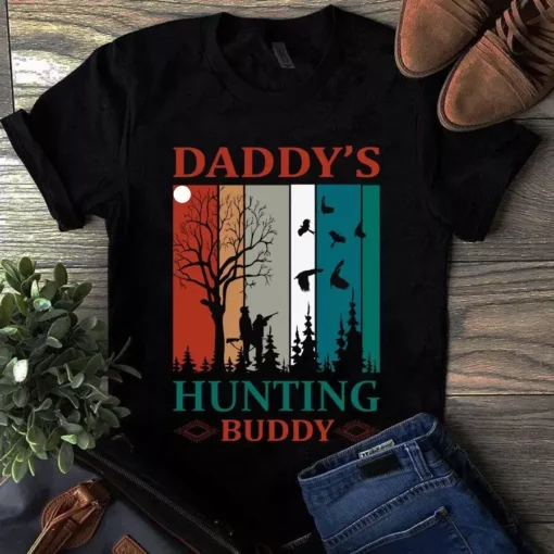 Daddy's Hunting Buddy Duck Hunting Vintage Tshirt
