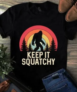 Keep It Squatchy Bigfoot Retro Vintage Tshirt