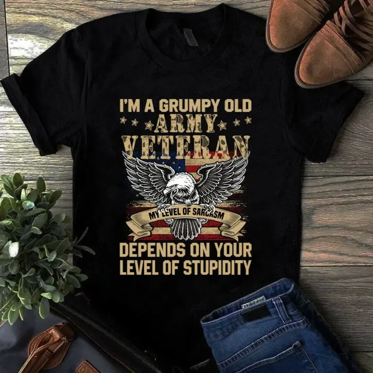 Im a Grumpy Old Army Veteran Eagle Usa Flag Veteran Gift Tshirt