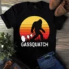 Gassquatch Bigfoot Camping Sasquatch Retro Funny Tshirt