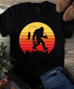 Retro Bigfoot Fishing Sasquatch Vintage Camping Gift Tshirt