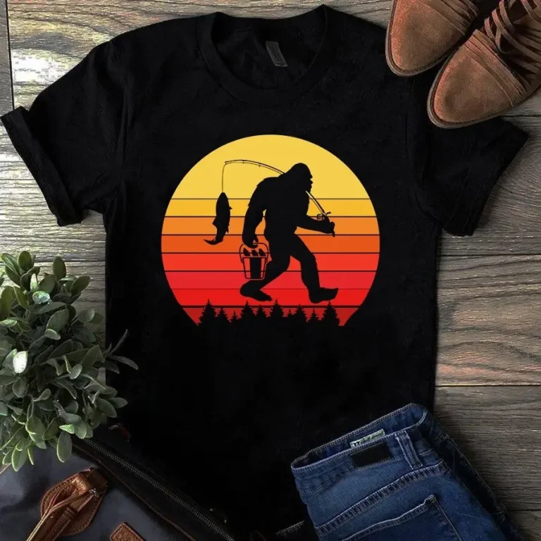 Retro Bigfoot Fishing Sasquatch Vintage Camping Gift Tshirt